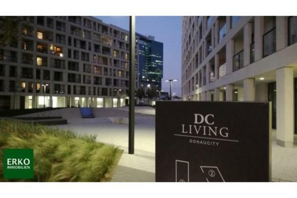 Amazing Austria Center Near Uno Wien